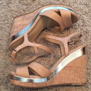 Antonio Melani Tan & Gold Wedge Sandals